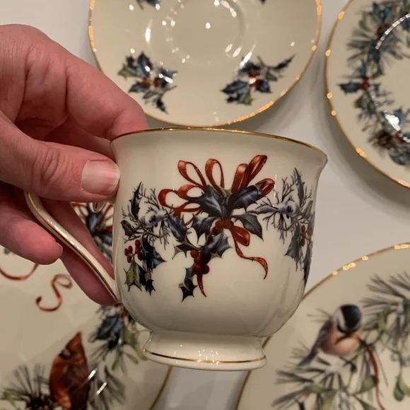 5 piece Lenox Winter Greetings Fine Ivory China - Picture 5 of 7